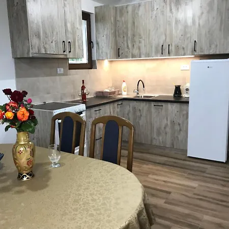 Sladjana * Mladenovac