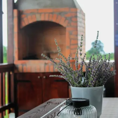 Sladjana Вилла *